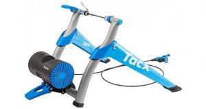 Home trainer n°1 : Tacx Booster T2500