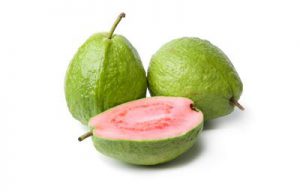 guave vruchten naast elkaar