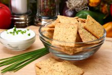 Sour Cream And Chive Flavored Crackers